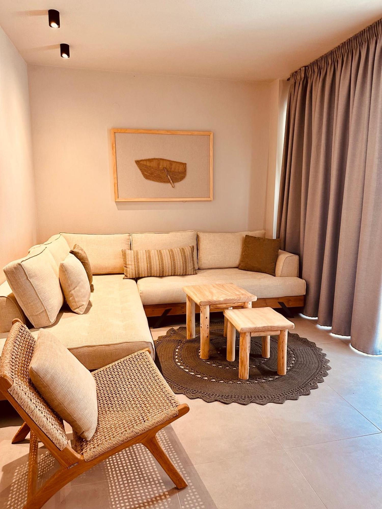 Amo Golden Suites خْريسيا أموذيا المظهر الخارجي الصورة