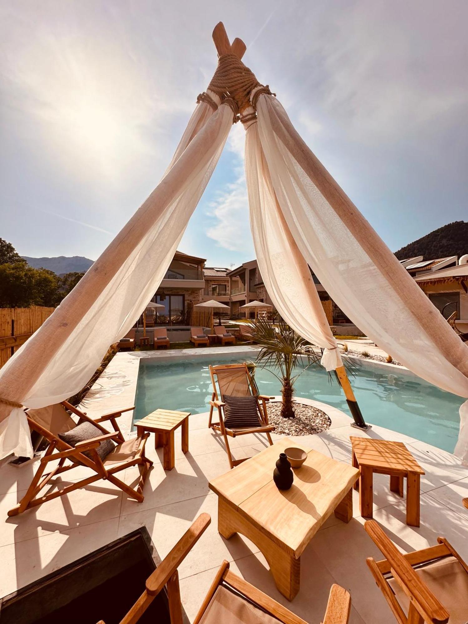 Amo Golden Suites خْريسيا أموذيا المظهر الخارجي الصورة