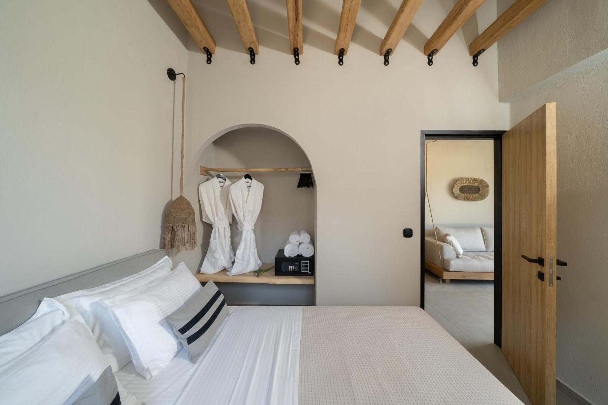 Amo Golden Suites خْريسيا أموذيا المظهر الخارجي الصورة