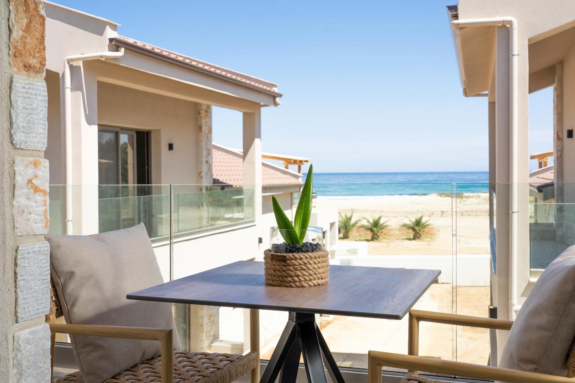 Amo Golden Suites خْريسيا أموذيا المظهر الخارجي الصورة