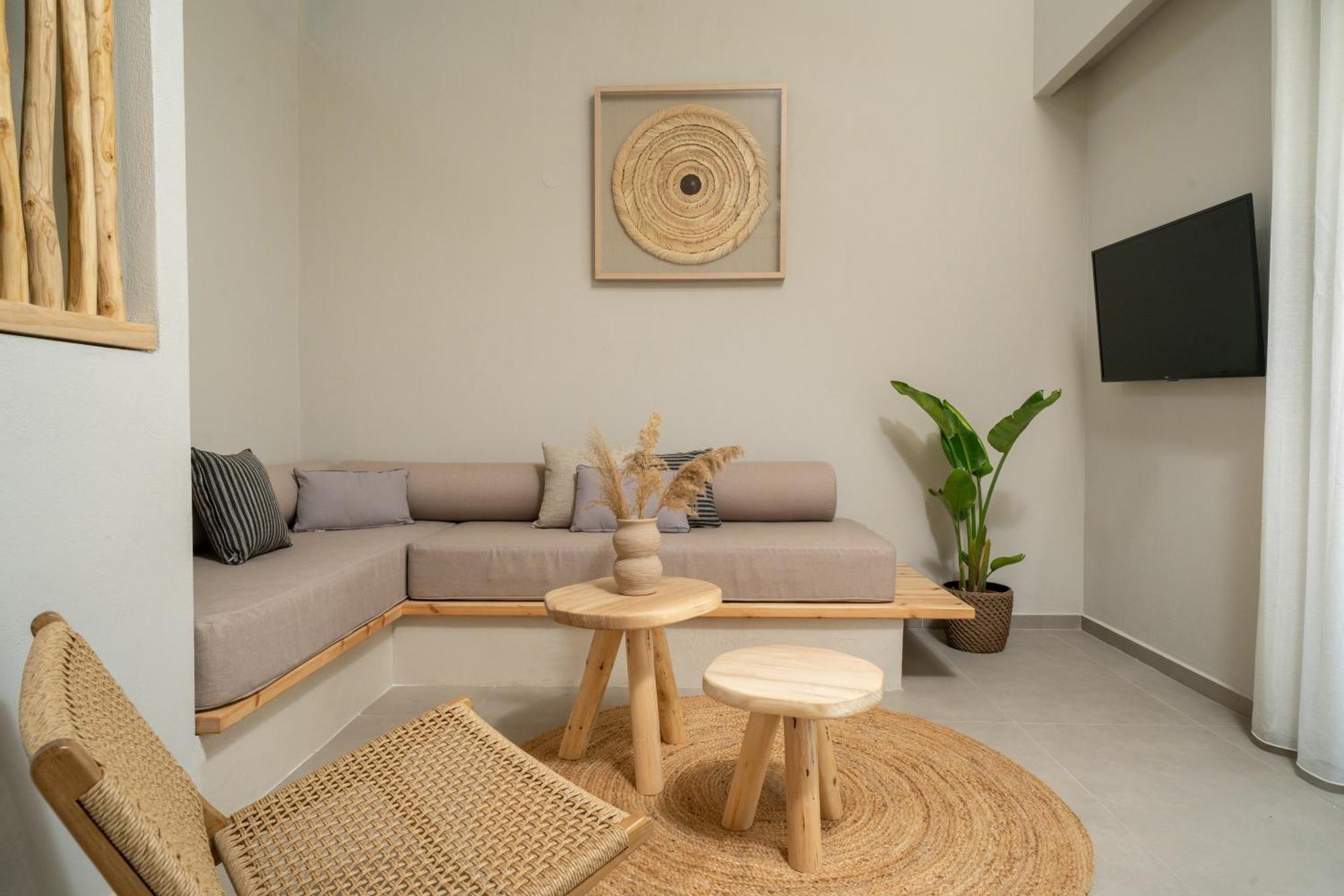 Amo Golden Suites خْريسيا أموذيا المظهر الخارجي الصورة